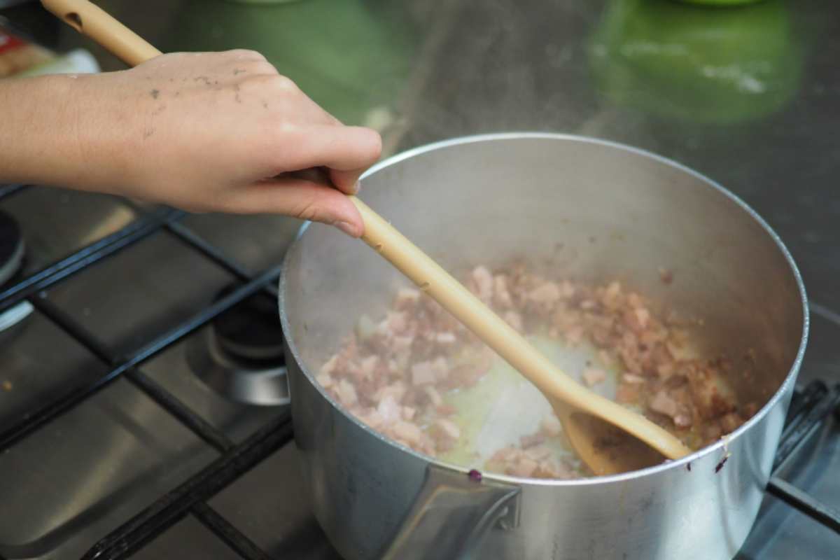 ragù napoletano preparazione